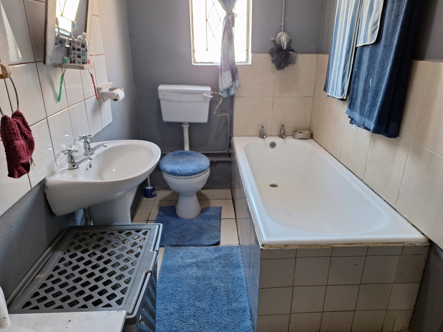 3 Bedroom Property for Sale in Bothasrus Eastern Cape